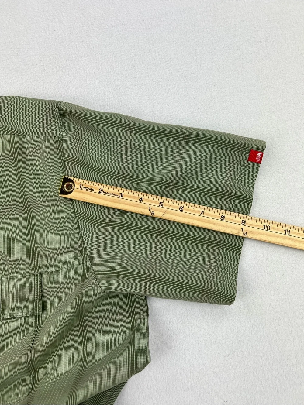 The North Face Mens Sage Green Outdoor Hiking Button Down Shirt Short Sleeve XL